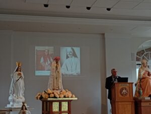 Al presenting in Cincy