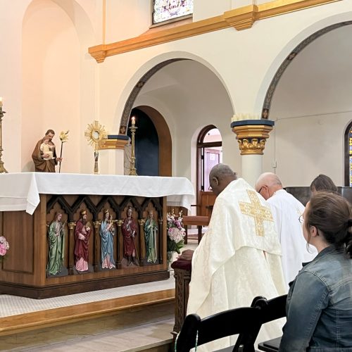 Once the procession reached the Oratory there was a brief period of Eucharistic Adoration