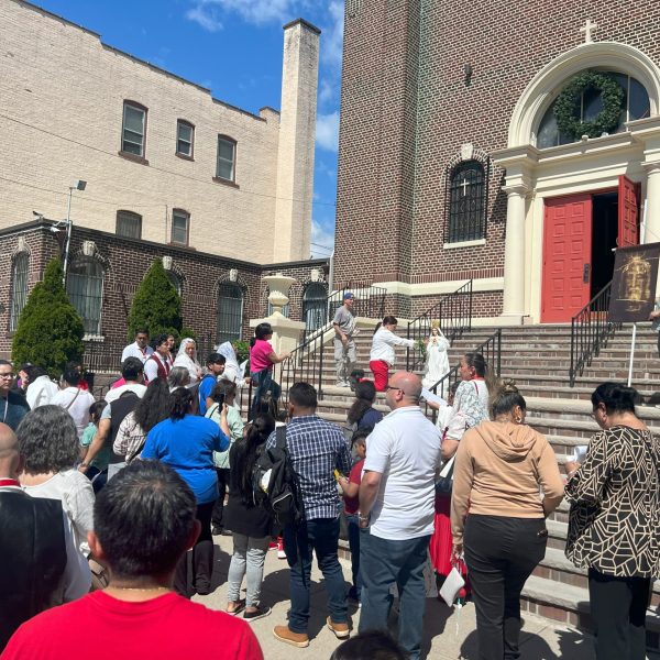 Crowd on church steps NY 2