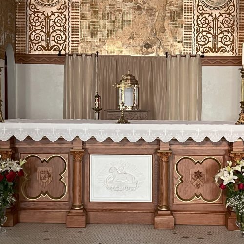 New altar of sacrifice in the Oratory of the Holy Family